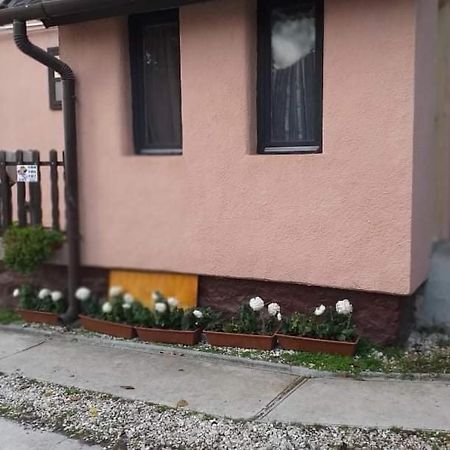 Pihenes A Malomtonal Privat Berlemeny Guest House Tapolca Bagian luar foto