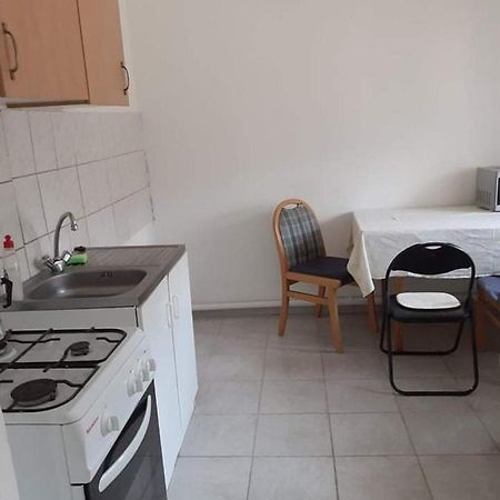 Pihenes A Malomtonal Privat Berlemeny Guest House Tapolca Bagian luar foto