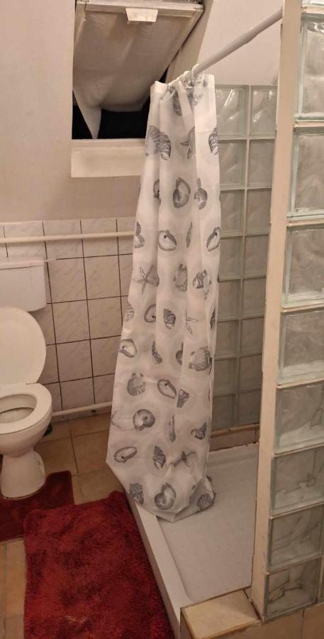 Pihenes A Malomtonal Privat Berlemeny Guest House Tapolca Bagian luar foto